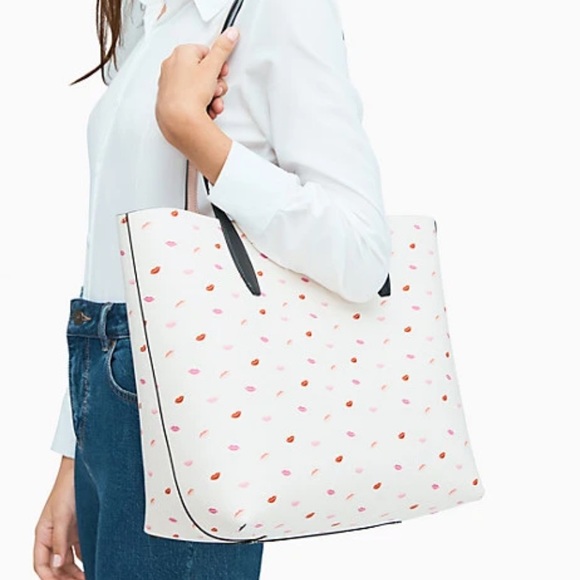 Disney Kate Spade minnie mouse Lg reversible tote - Picture 14 of 16